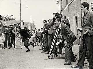 Pierpaolo Pasolini sul set