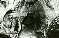 atrio della grotta funeraria